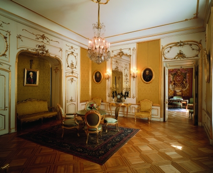The Drawing Room: