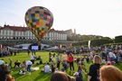 Zdjęcie balonu we wgłębniku Ogrodów Królewskich